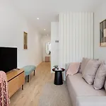 公寓 The Light Loft @ Boavista Flats