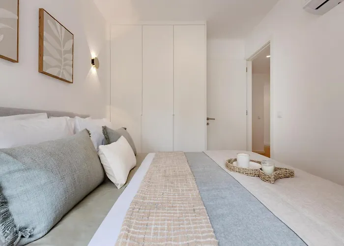 The Light Loft @ Boavista Flats Lägenhet