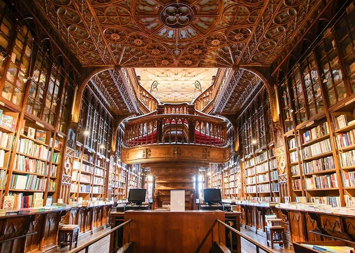 The Light Loft @ Boavista Flats *