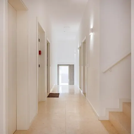The Light Loft @ Boavista Flats Porto