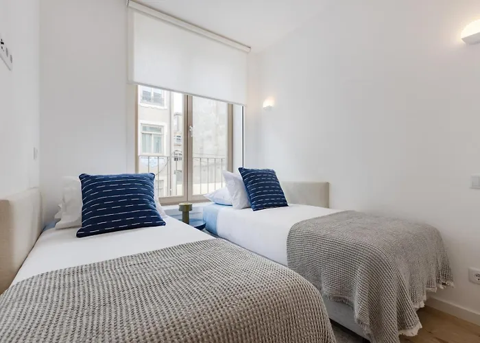 Апартаменты The Light Loft @ Boavista Flats